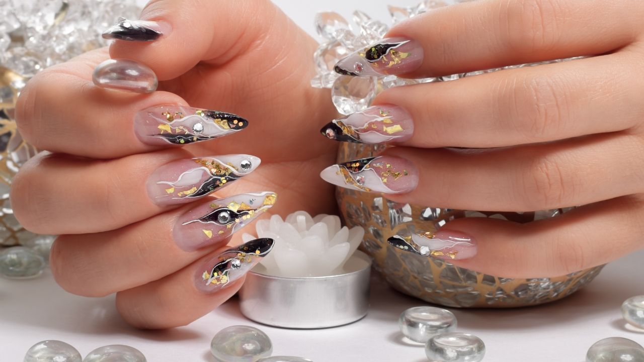 What are the Most Popular Press-On Nail Styles this Year?